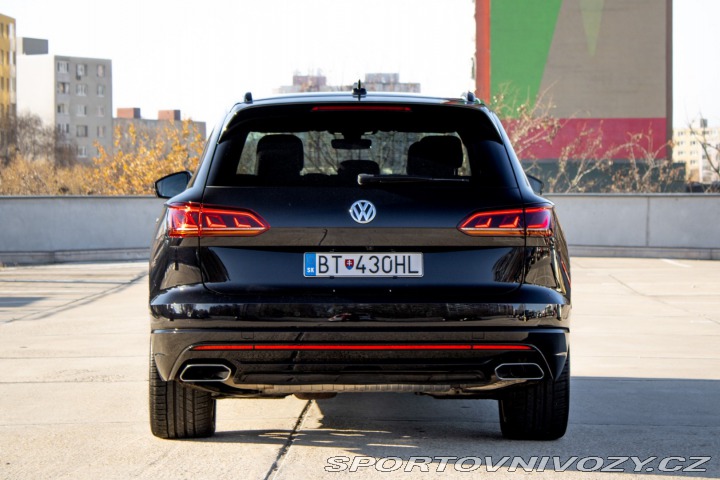 Volkswagen Ostatní modely Touareg  3.0 V6 TDI SCR 286k R-Li 2019