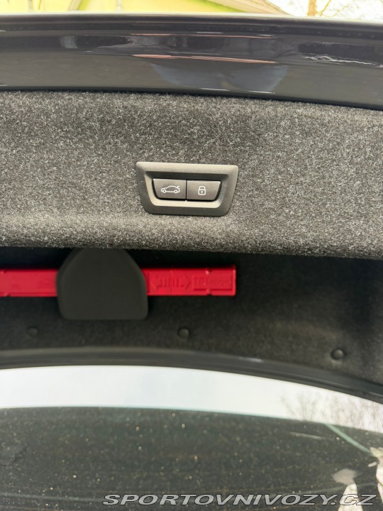 BMW M3 Competition xDrive 2025