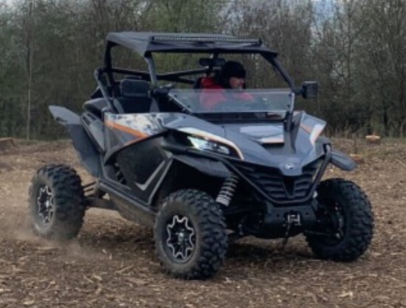 Ostatní značky Ostatní modely CFMOTO ZFORCE 1000 SPORT