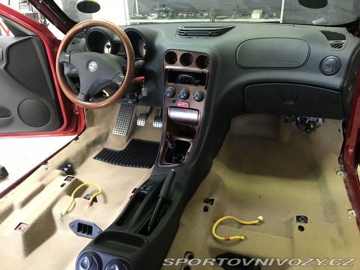 Alfa Romeo Ostatní modely 156 2000