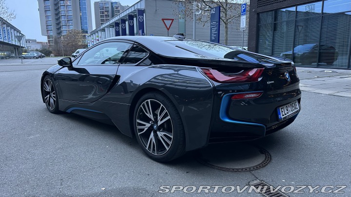 BMW i8 Coupé 2014