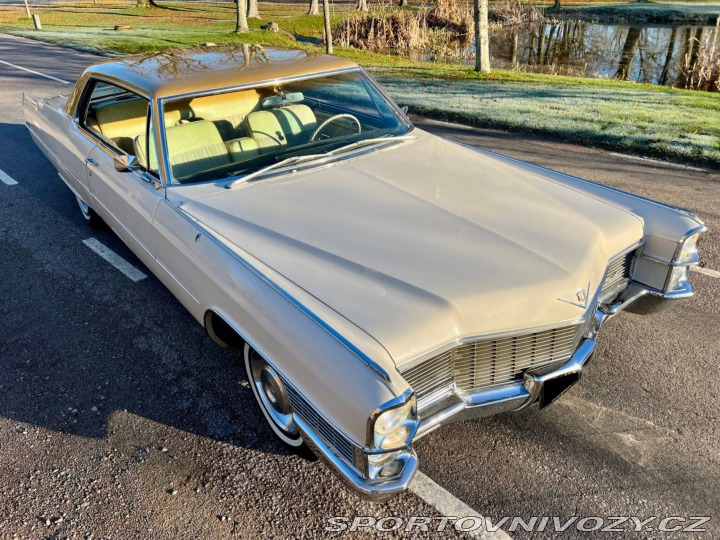 Ostatní značky Ostatní modely Cadillac DeVille full-size luxury coupe 1965