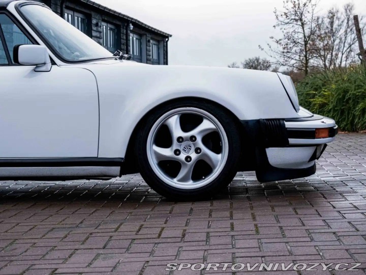 Porsche 911 3.2 Carrera Targa 1984