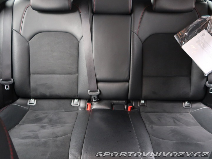 Kia ProCeed GT-Line GT 1.6 T-GDI 2021