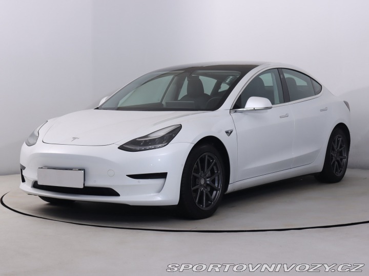 Tesla Model 3 Std Range Plus 52kWh 2020