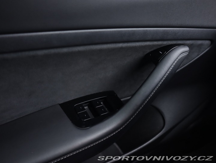 Tesla Model 3 Std Range Plus 52kWh 2020