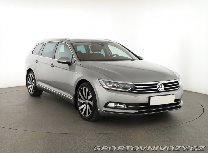 Volkswagen Ostatní modely Passat Highline 2.0 BiTDI 2016
