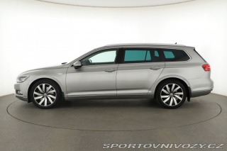 Volkswagen Ostatní modely Passat Highline 2.0 BiTDI 2016