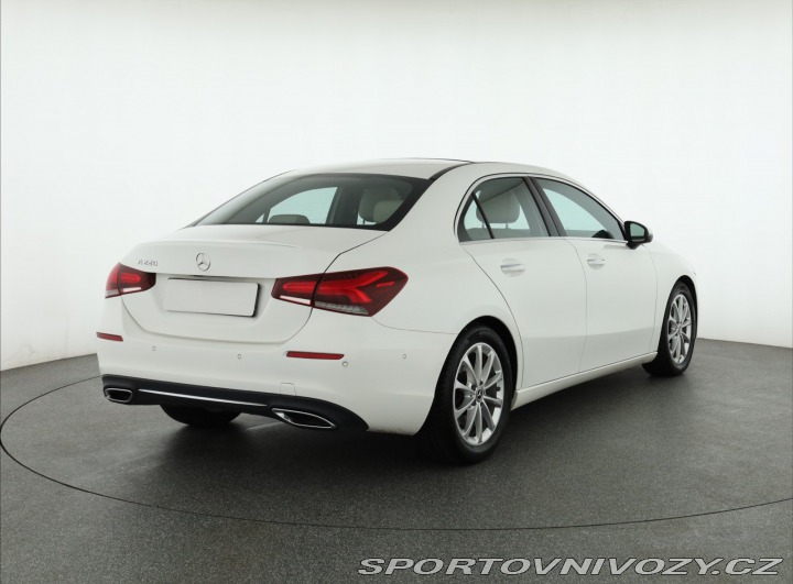 Mercedes-Benz A Elegance A 220 2019