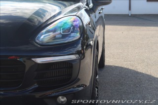 Porsche Cayenne 4,1 V8 S Diesel bez AdB 2015