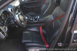 Porsche Cayenne 4,1 V8 S Diesel bez AdB 2015