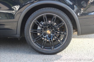 Porsche Cayenne 4,1 V8 S Diesel bez AdB 2015