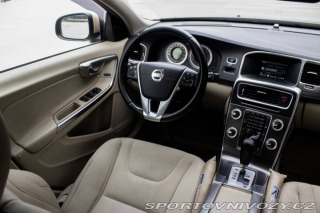 Volvo S60 Momentum, 158kW (2012) / 2012