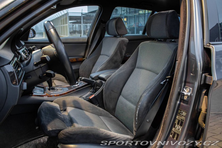 BMW 3 Touring  330d xDrive 320H 2007