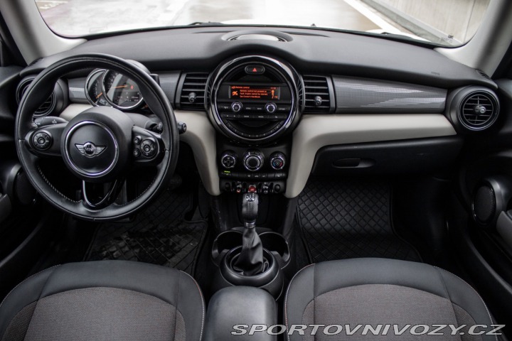 Mini Cooper 85 kW, 6-st. automat, 20 2015