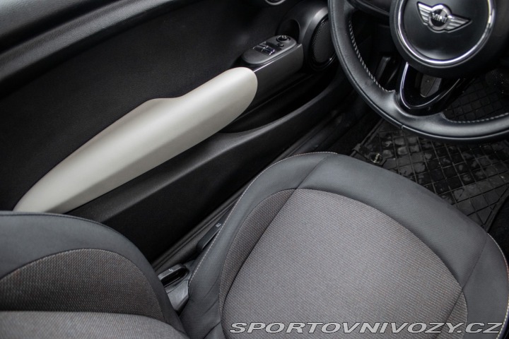 Mini Cooper 85 kW, 6-st. automat, 20 2015