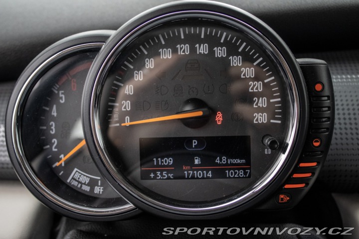 Mini Cooper 85 kW, 6-st. automat, 20 2015