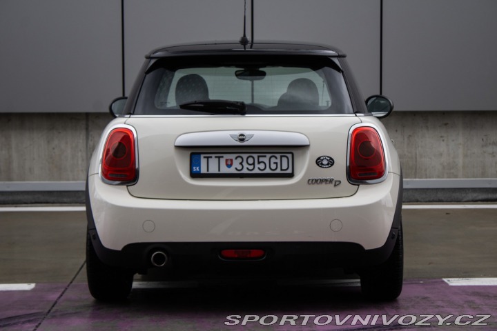 Mini Cooper 85 kW, 6-st. automat, 20 2015