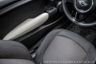 Mini Cooper 85 kW, 6-st. automat, 20 2015