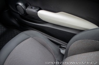 Mini Cooper 85 kW, 6-st. automat, 20 2015