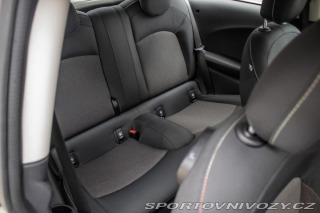 Mini Cooper 85 kW, 6-st. automat, 20 2015