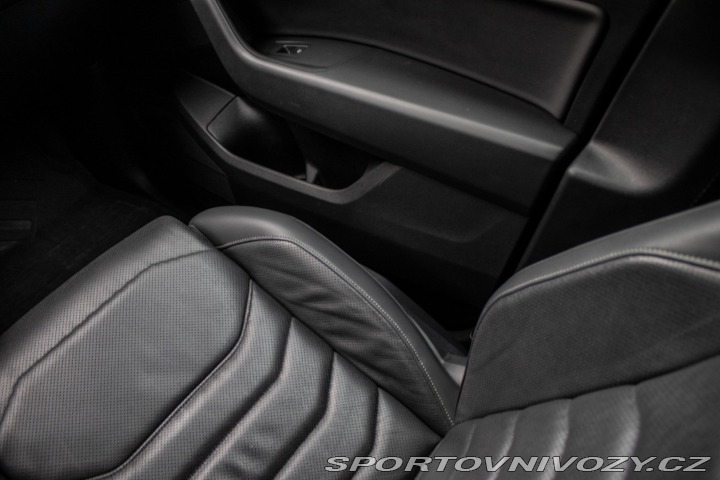 Volkswagen Ostatní modely Touareg  3.0 V6 TDI SCR 286k R-Li 2019