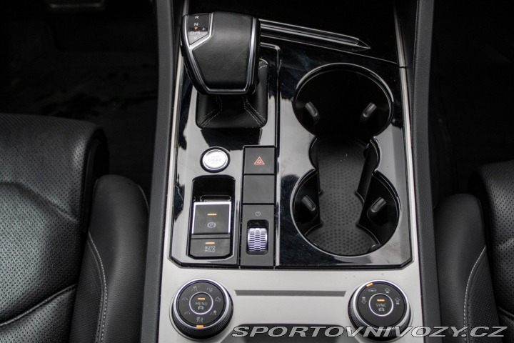 Volkswagen Ostatní modely Touareg  3.0 V6 TDI SCR 286k R-Li 2019