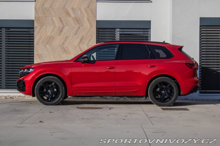 Volkswagen Ostatní modely Touareg  R-Line 4Motion BLACK STY 2024