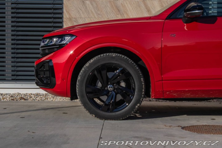 Volkswagen Ostatní modely Touareg  R-Line 4Motion 210Kw ŤAŽ 2024