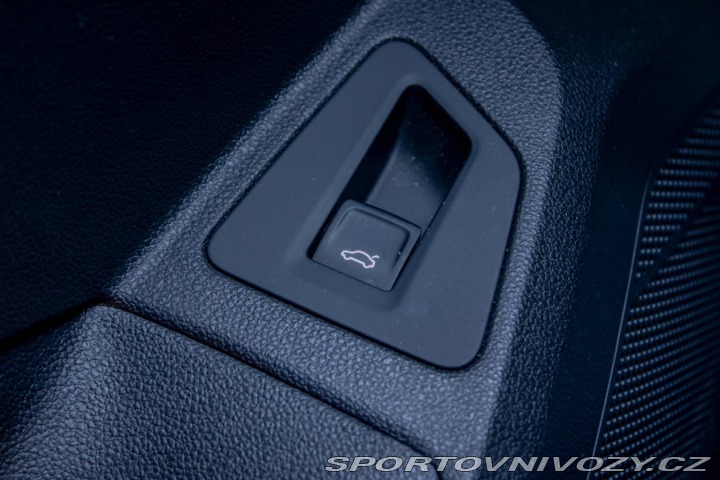 Volkswagen Ostatní modely Touareg  R-Line 4Motion 210Kw ŤAŽ 2024