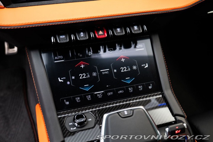 Lamborghini Urus SE 2025