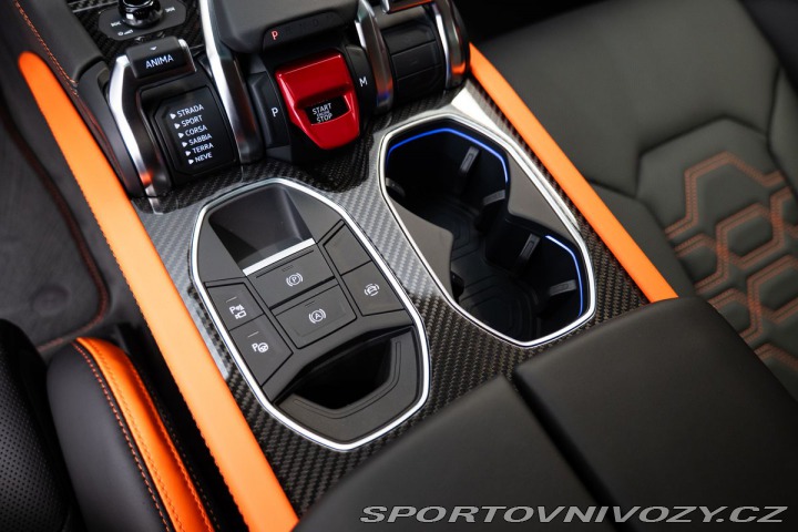 Lamborghini Urus SE 2025