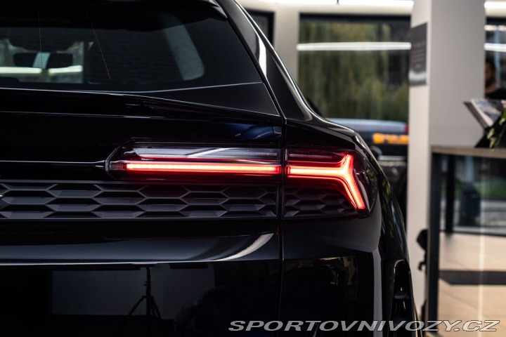 Lamborghini Urus SE 1800