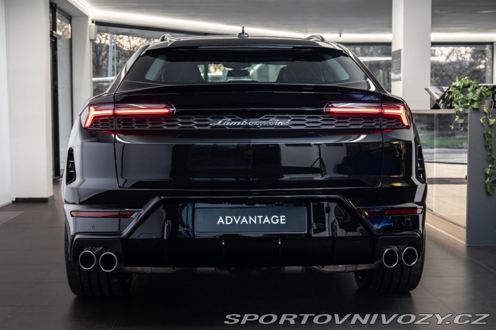 Lamborghini Urus SE 2025