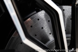 Lamborghini Urus SE 2025