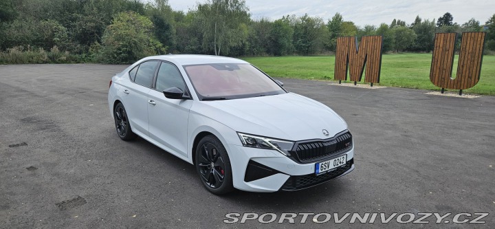 Škoda Octavia RS  2024