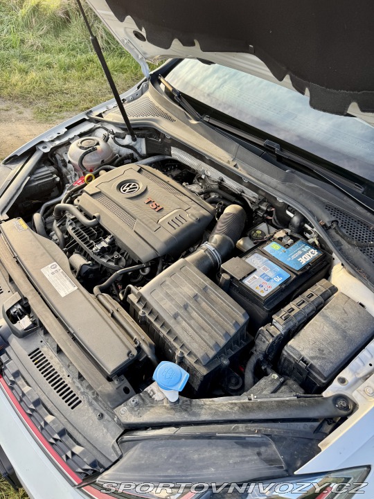 Volkswagen Golf GTI 2019