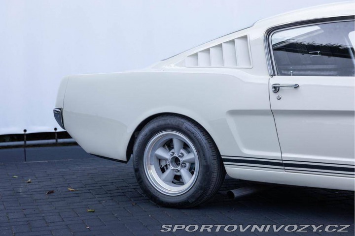 Ford Mustang Fastback 289 1965
