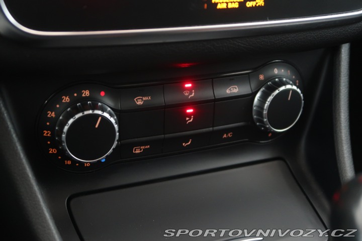 Mercedes-Benz CLA AMG Paket 200 2015