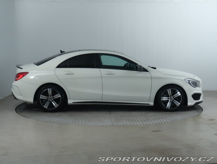 Mercedes-Benz CLA 220 CDI 2015