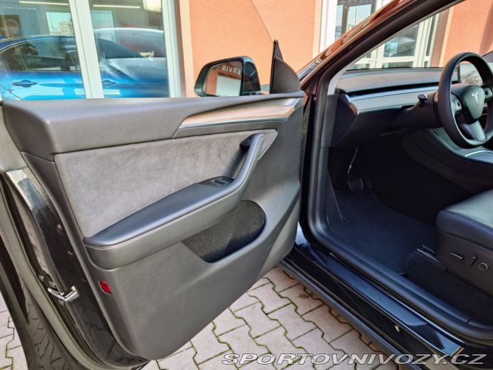 Tesla Model Y Standard Range 220 kW SOH 2023