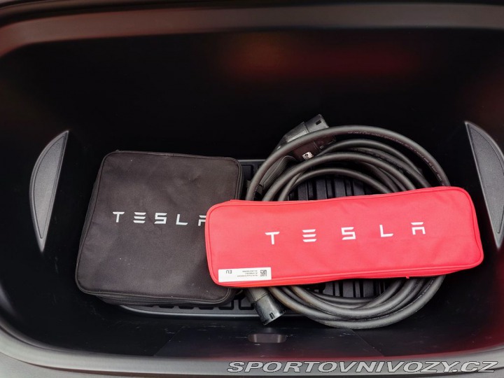 Tesla Model Y Long Range Dual Motor PRO 2022