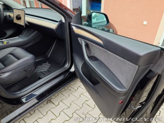 Tesla Model Y Long Range Dual Motor 378 2022