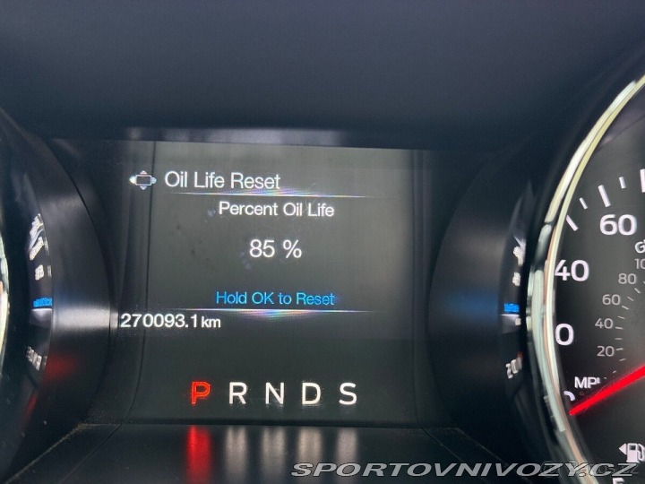 Ford Mustang V6, DPH 1800