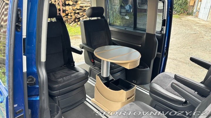 Volkswagen Ostatní modely Multivan 2,5   T5 TDI 2009