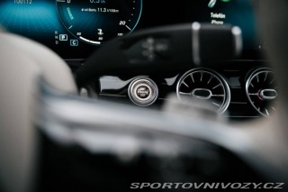 Mercedes-Benz E Kupé  220d 4MATIC / AJ NA 2021