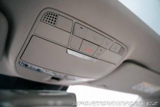 Mercedes-Benz E Kupé  220d 4MATIC / AJ NA 2021