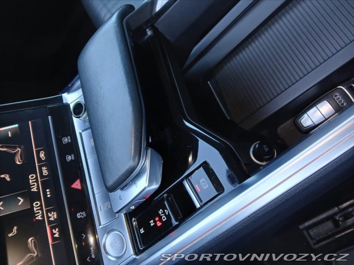 Audi Ostatní modely e-tron 0,0 50 230kw QUATTRO 2020 2020