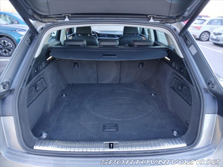 Audi Ostatní modely e-tron 0,0 50 230kw QUATTRO 2020 2020