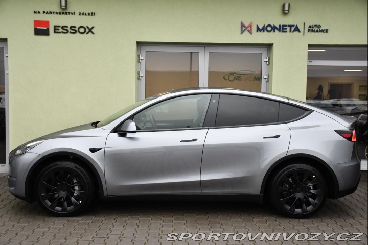 Tesla Model Y LONG RANGE DUAL MOTOR AWD 2023